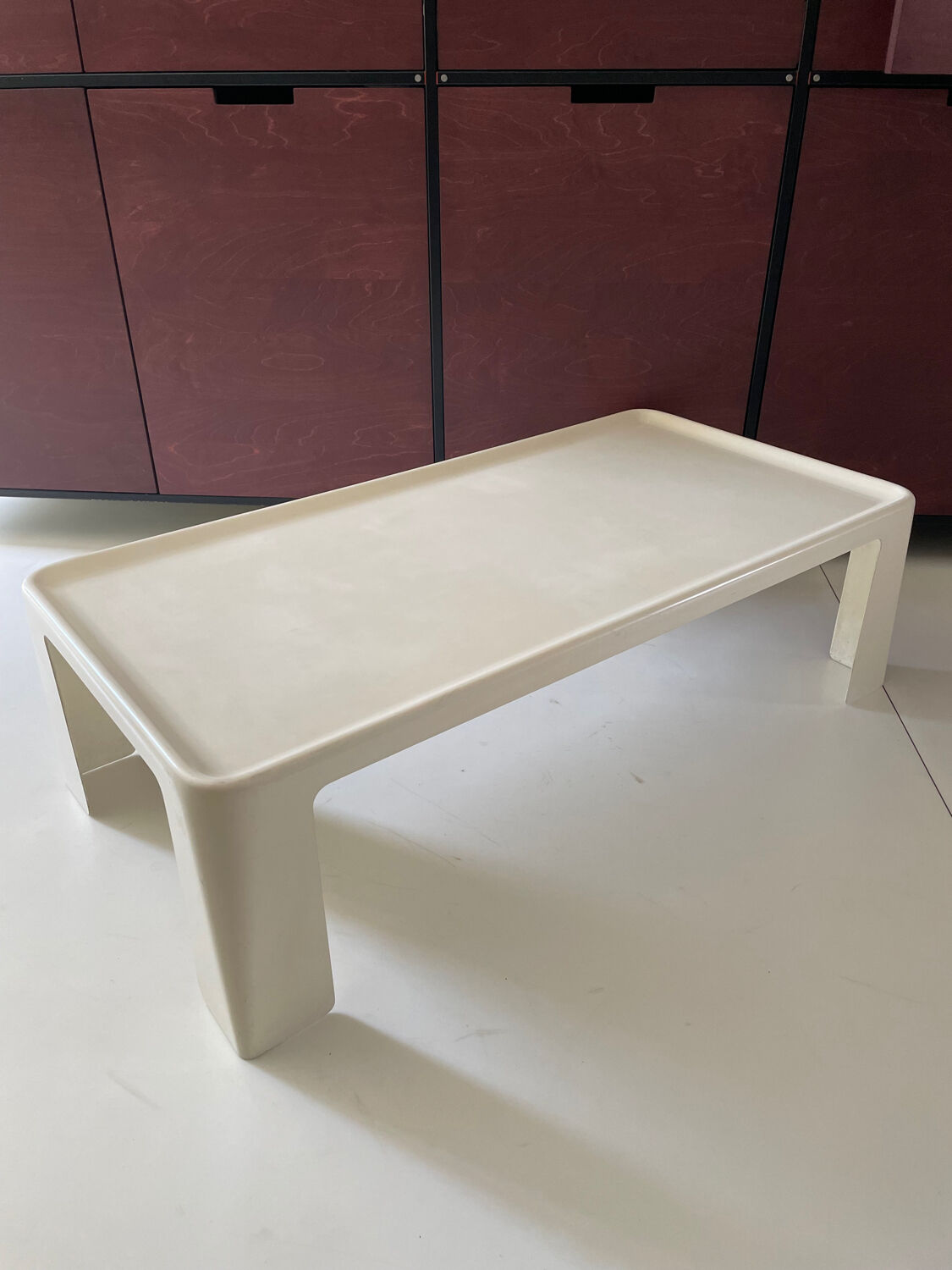 Amanta coffee table by Mario Bellini C&B Italy