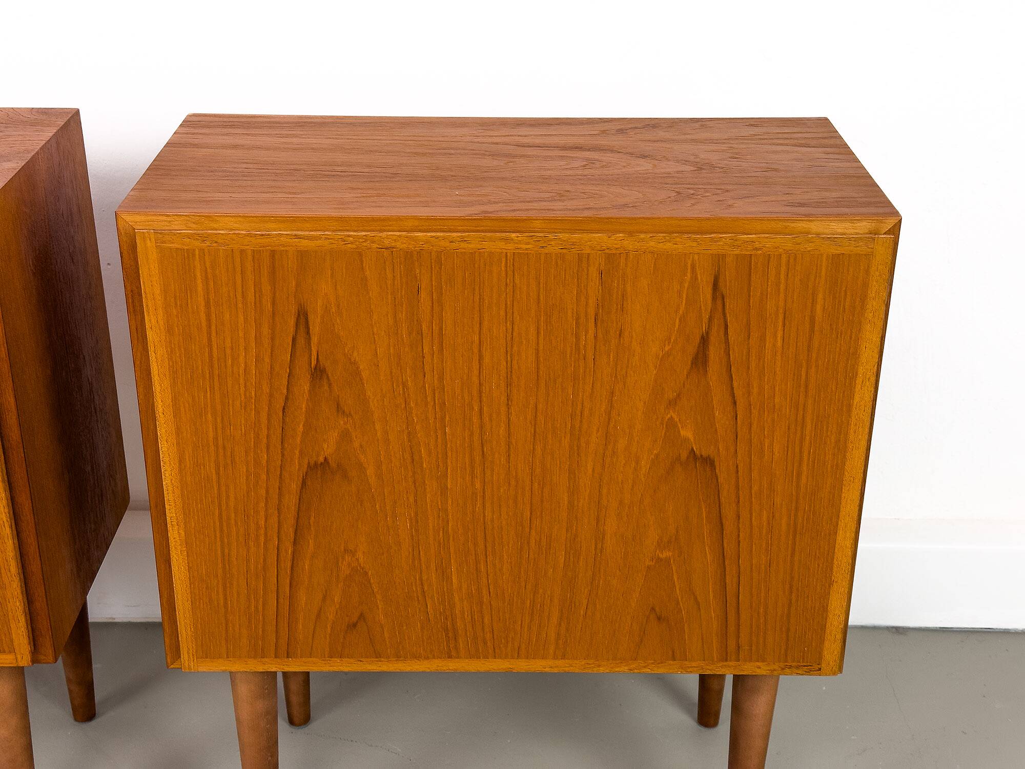 Set of 2 Danish Teak Nightstands from Omann Jun, 1960s