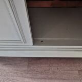 Armoire vitrée parisienne