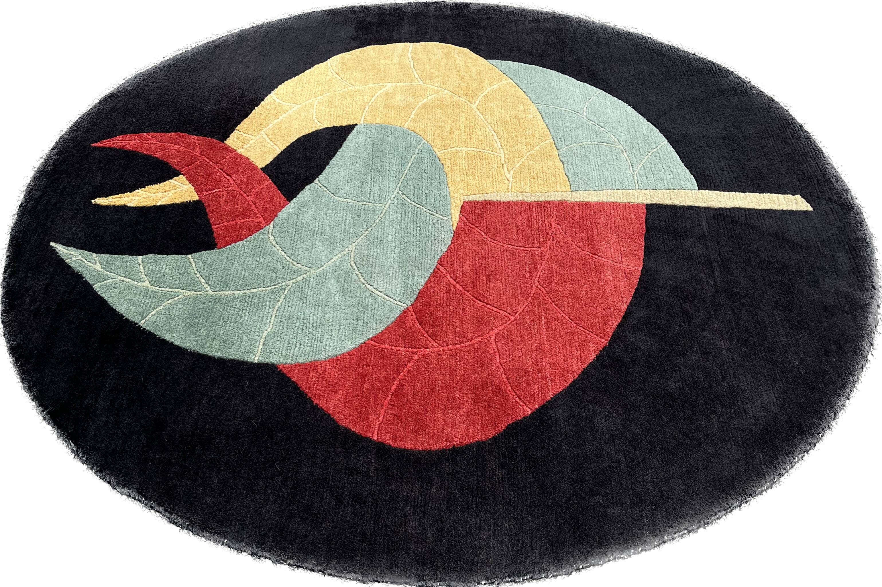 Round carpet with lotus flower decoration