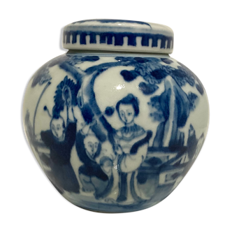 Chinese covered jar in blue white porcelain
