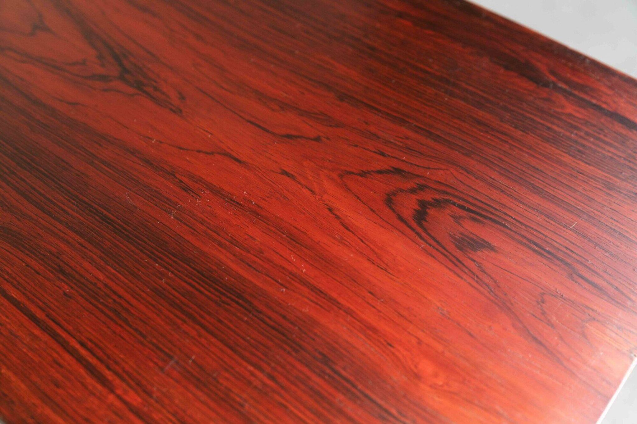 Ensemble de 2 tables gigognes par Cees Braakman
