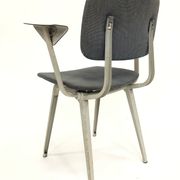 Circle Friso Kramer Revolt Ahrend vintage chair with designer armrests