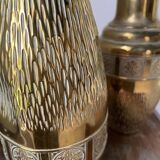 Duo de vases laiton repoussé