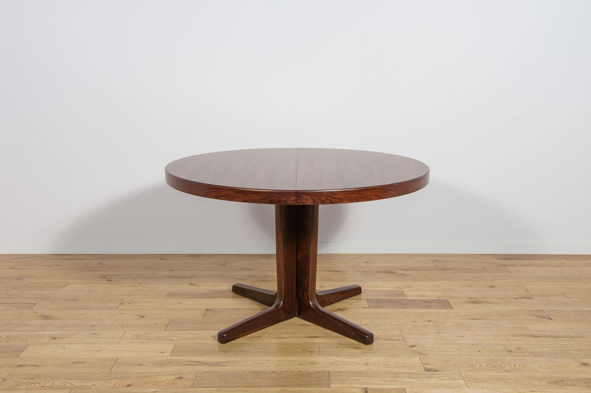Mid-century round rosewood extendable dining table, Denmark, 1960s