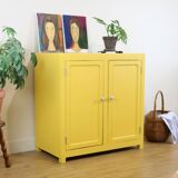 Vintage storage unit