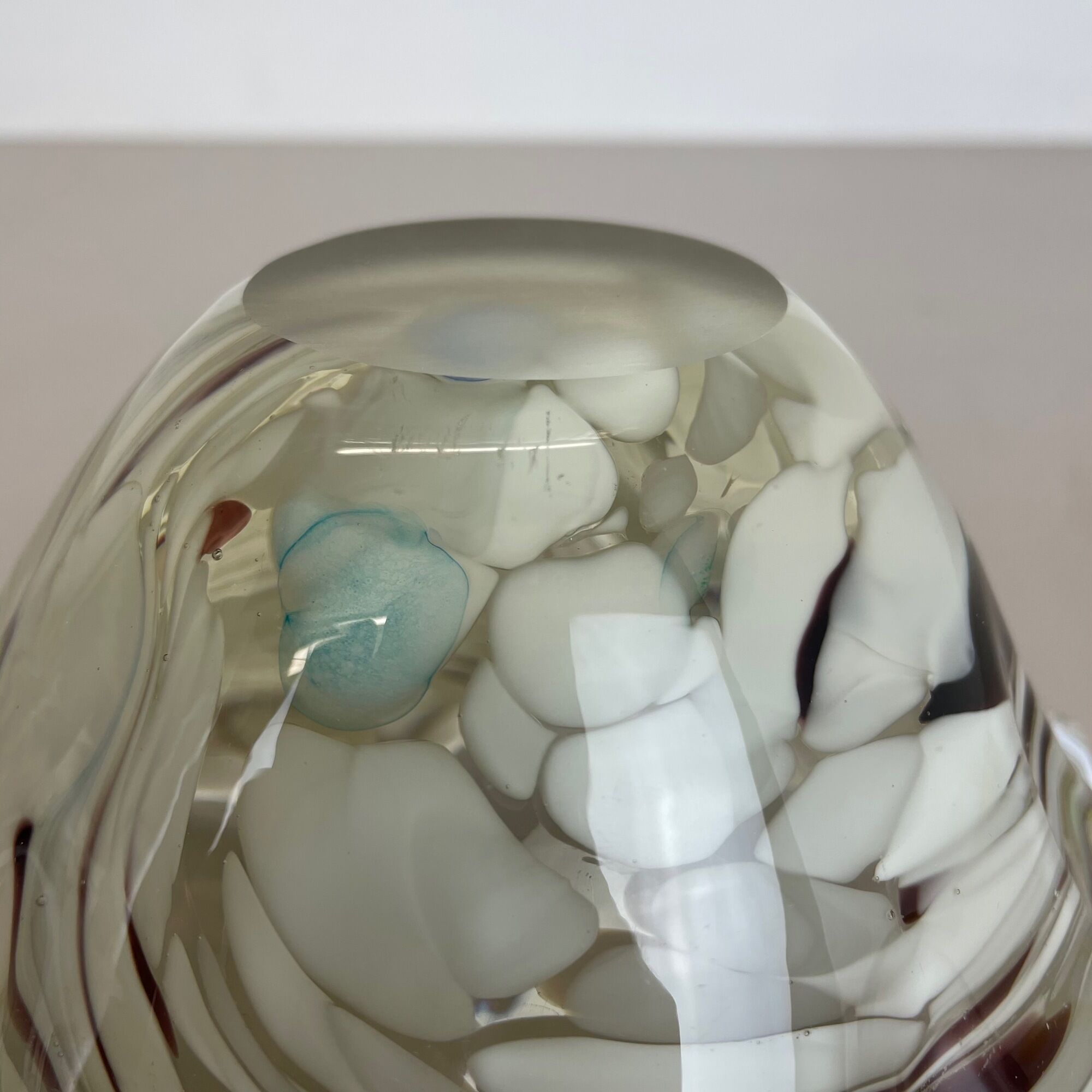 Murano Glass 1,1kg "FLORAL" Bowl Element Shell Ashtray Murano, Italy 1970s
