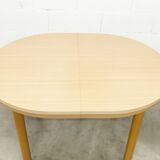 Modernist convertible oval table set and 4 matching chairs 1990