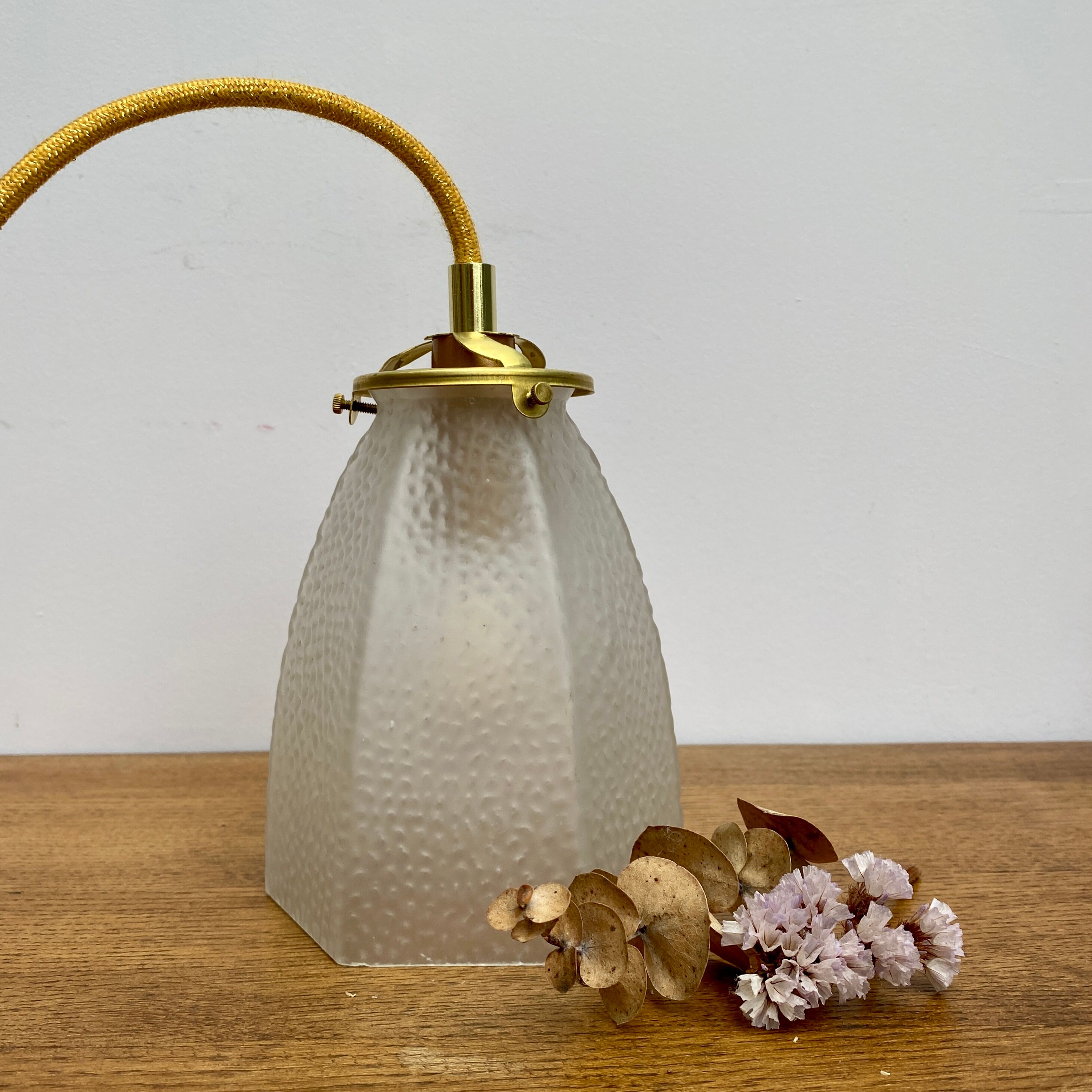 Vintage tulip walker in frosted glass