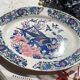 Grand plat ovale ancien en faïence italienne Stoviglierie – motif oiseaux et fleurs bleu, vert, rose