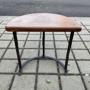 Paire de tables  chêne et fer forge des années 30, Art déco