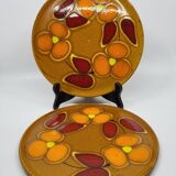 St Clément plates in French slip, orange and red decor Vintage