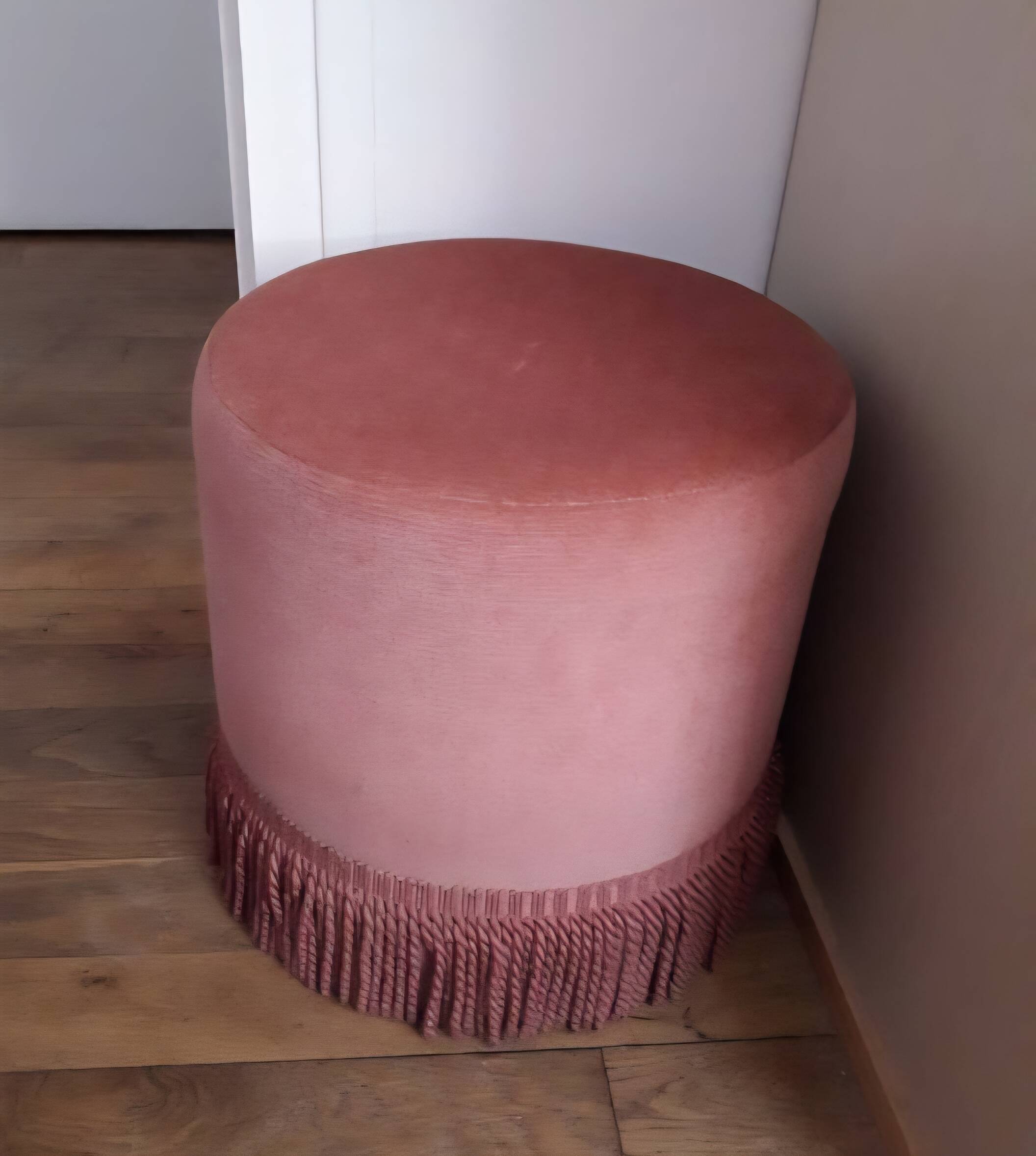 Pink velvet pouf