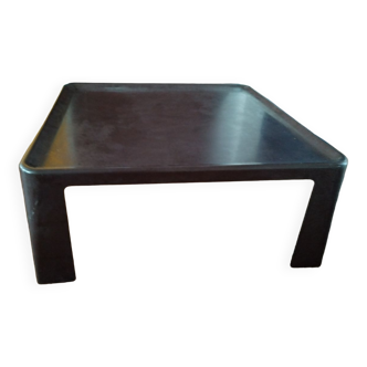 Superbe table Amanta de Mario Bellini