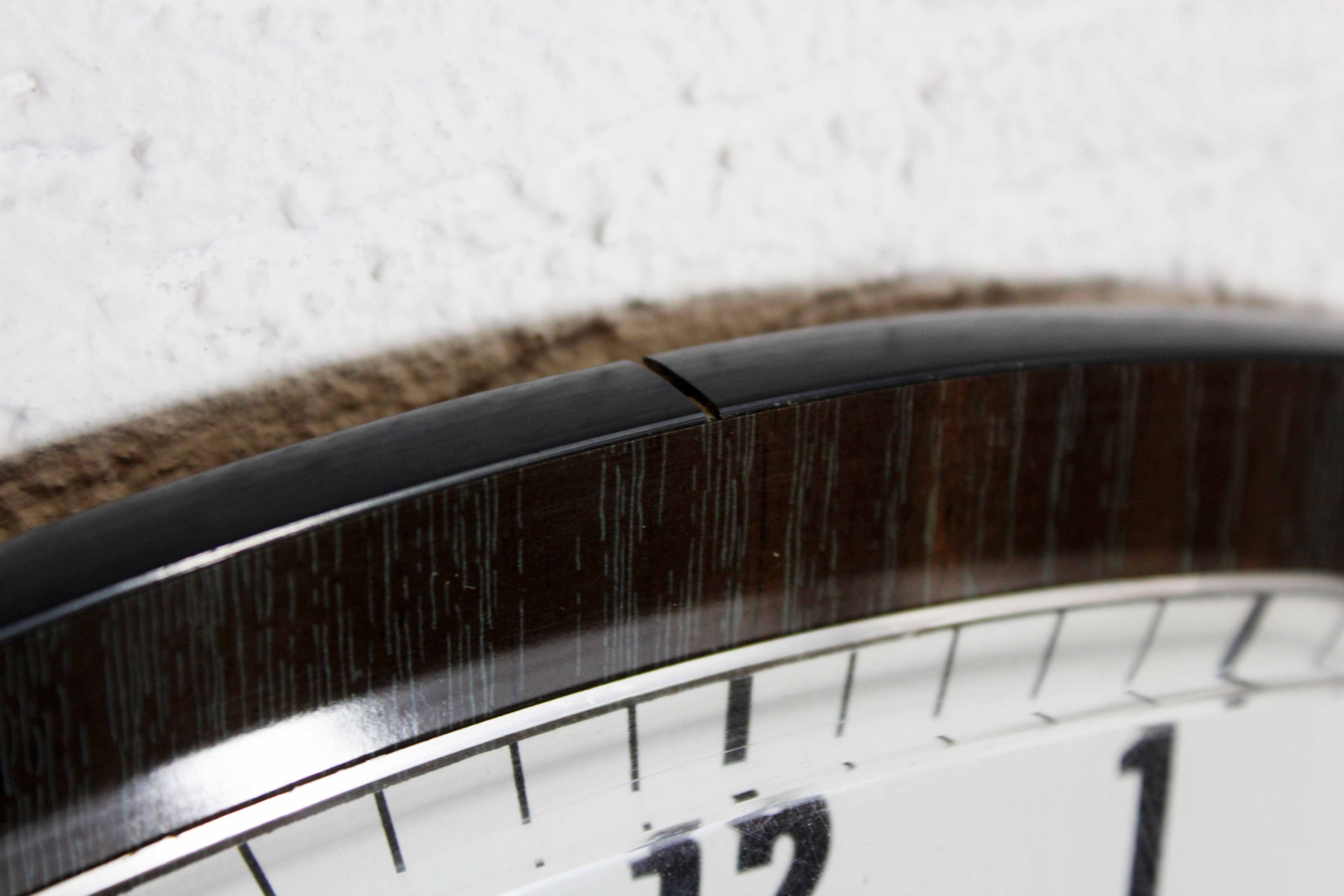 Wall clock Vedette