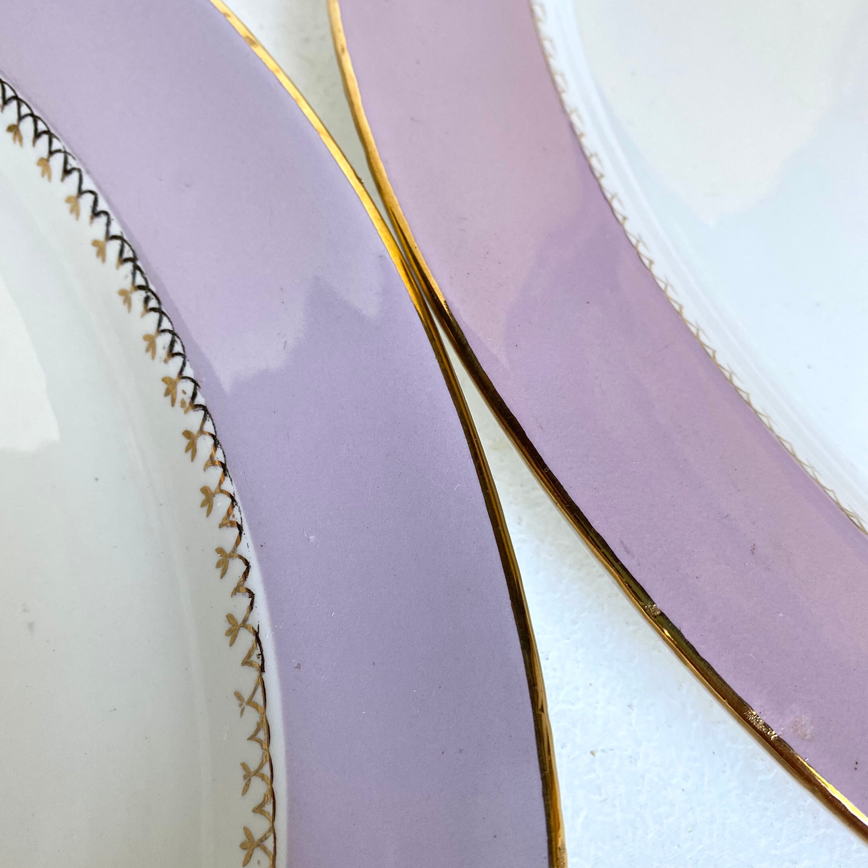 Oval dishes from Amandinoise