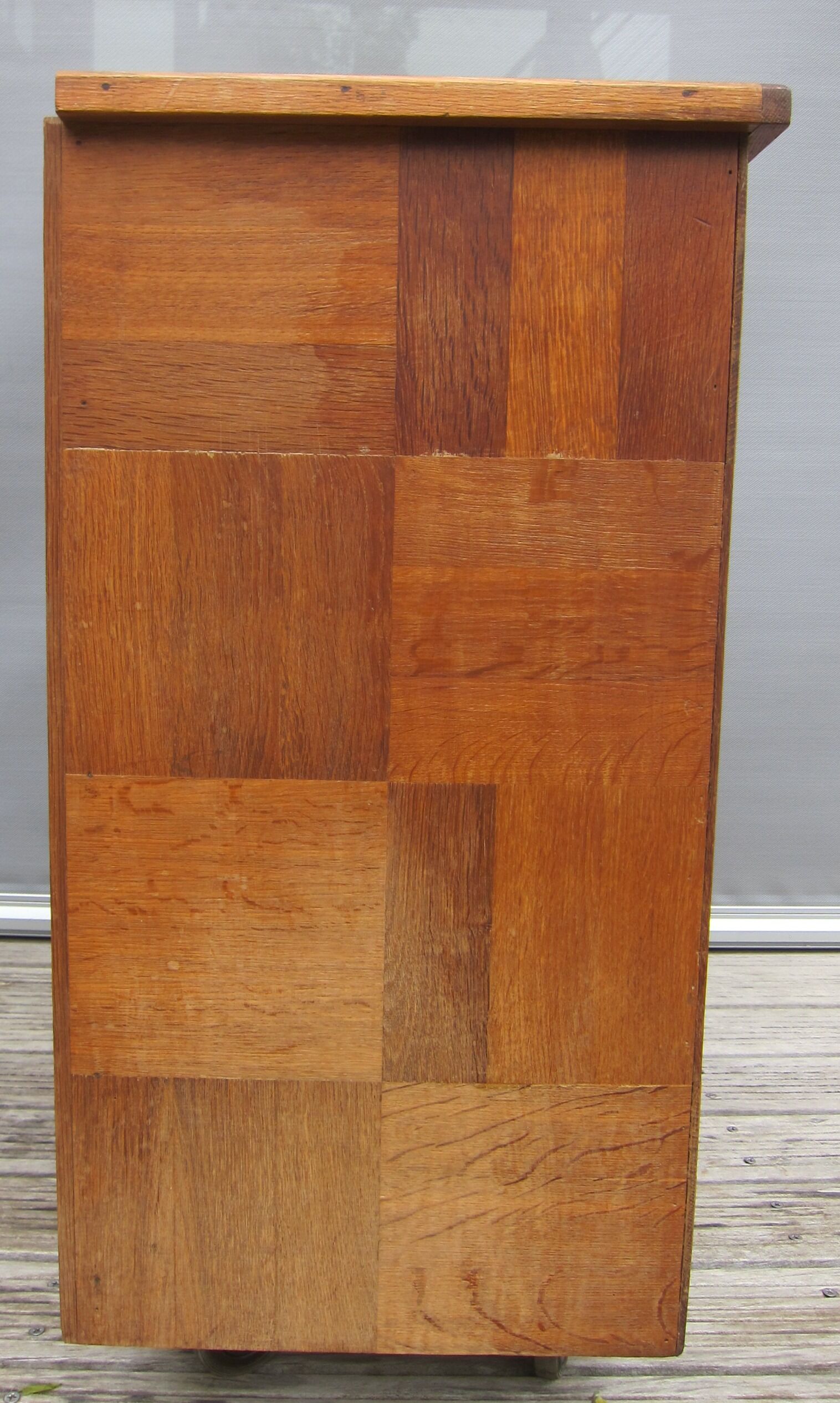 Furniture to shoes on wheels 1945