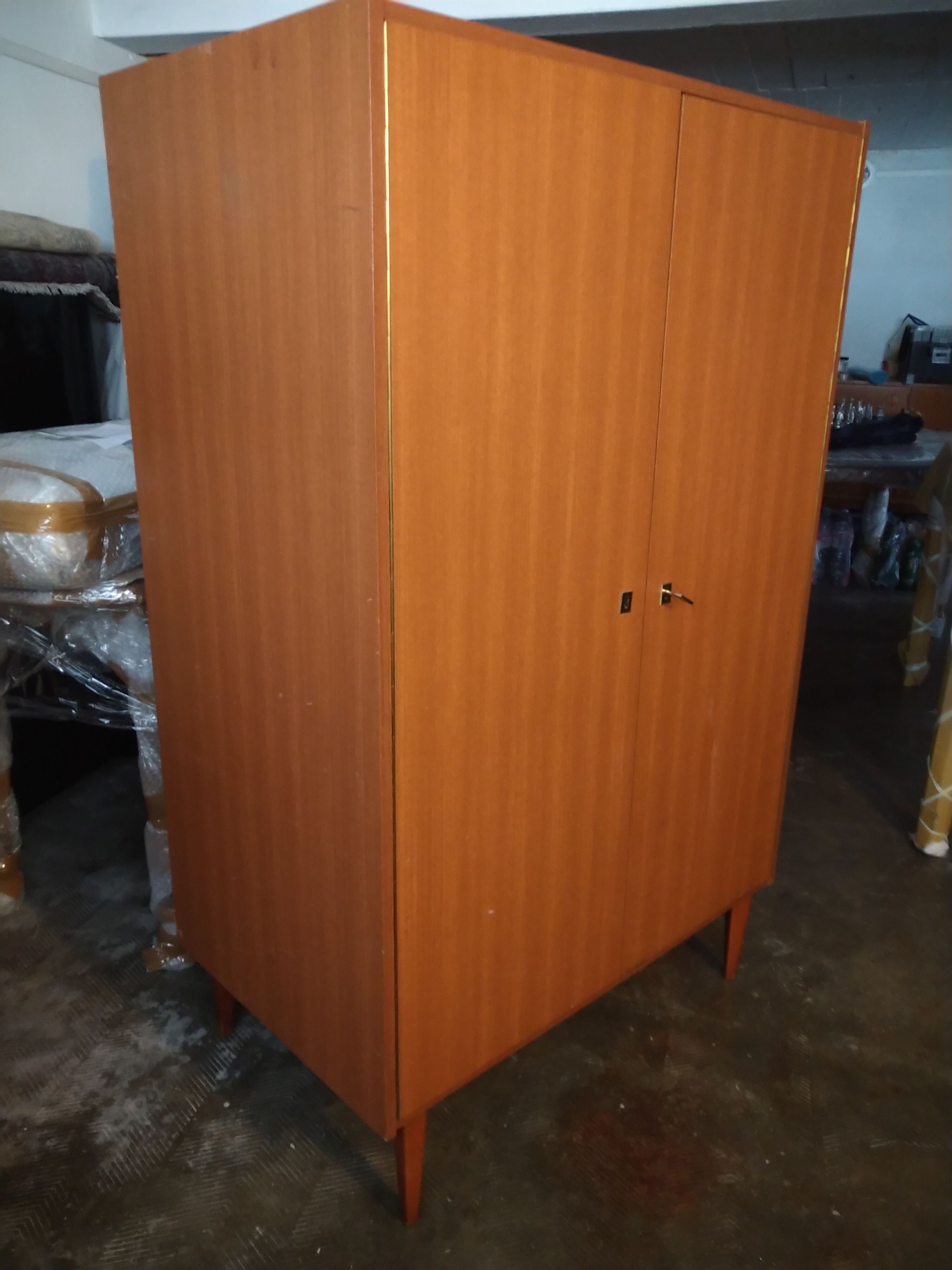 Armoire vintage seventies