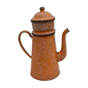 Cafetière émaillée