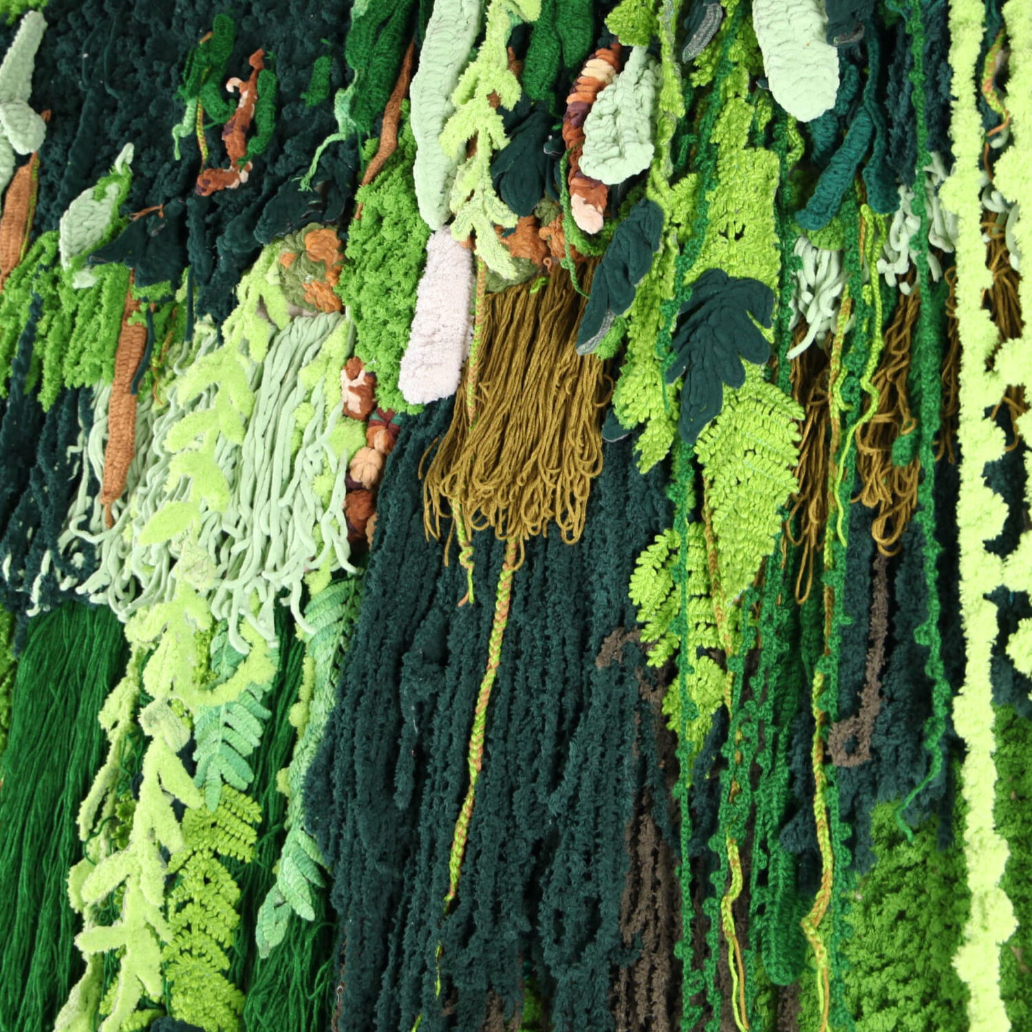 Large tapestry "green wall"