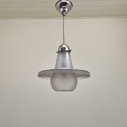 Suspension en verre mercurisé et sablé