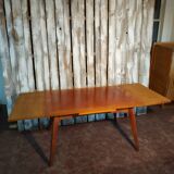 Scandinavian table