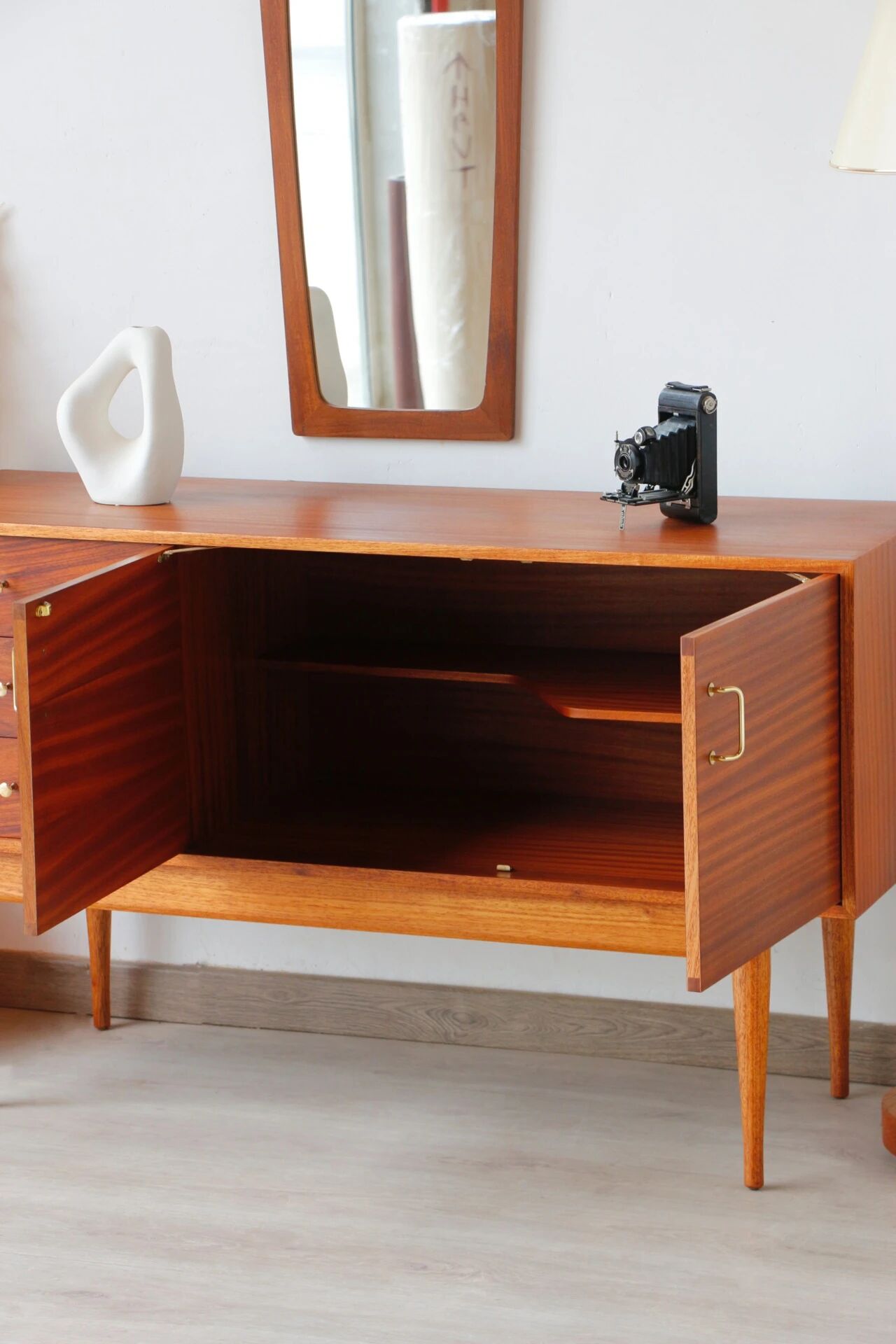 Rosewood mahogany enfilade Uniflex (1960) – Vintage furniture