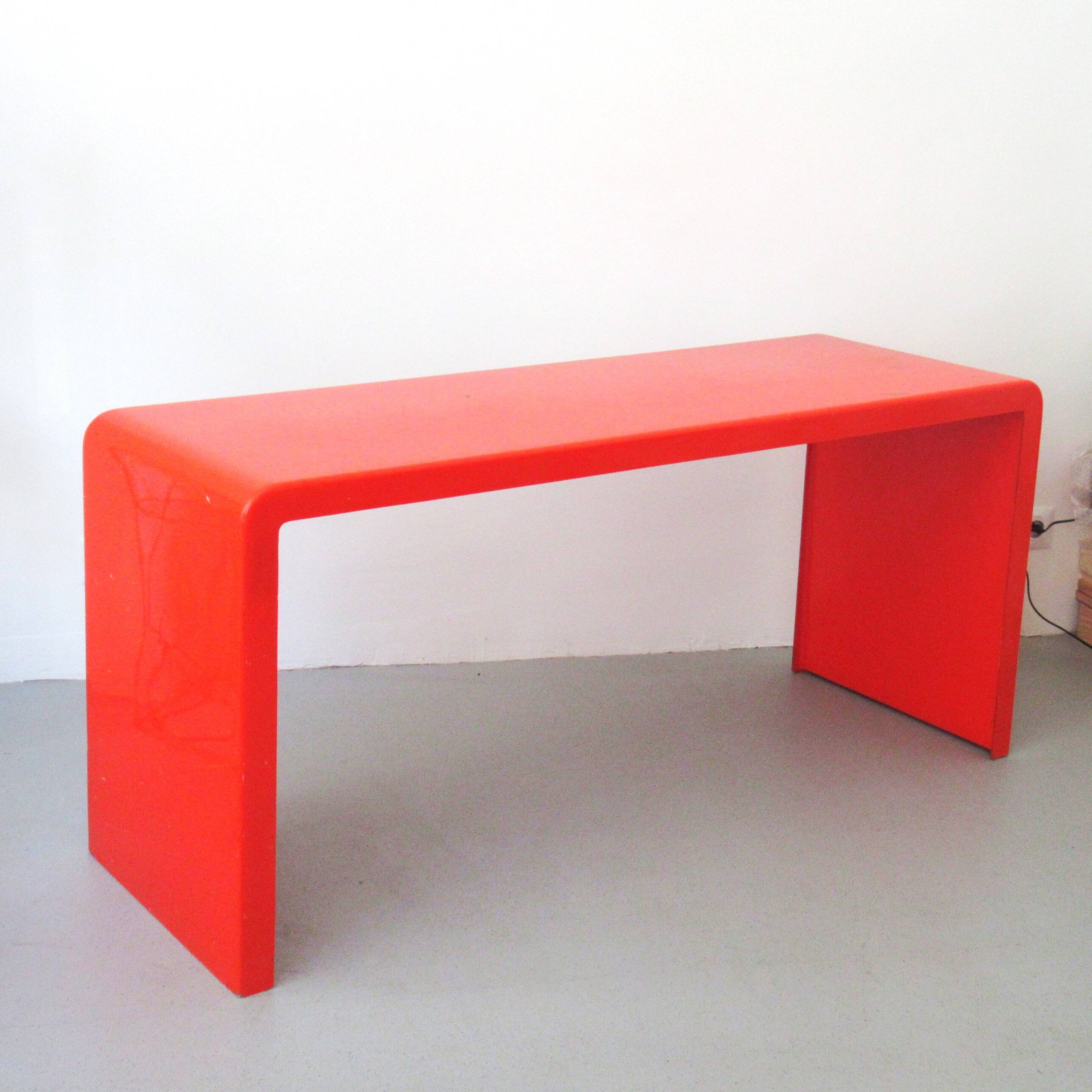 Bureau en fibre de verre orange Années 60