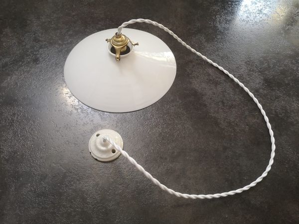 Suspension in opaline art deco 1930