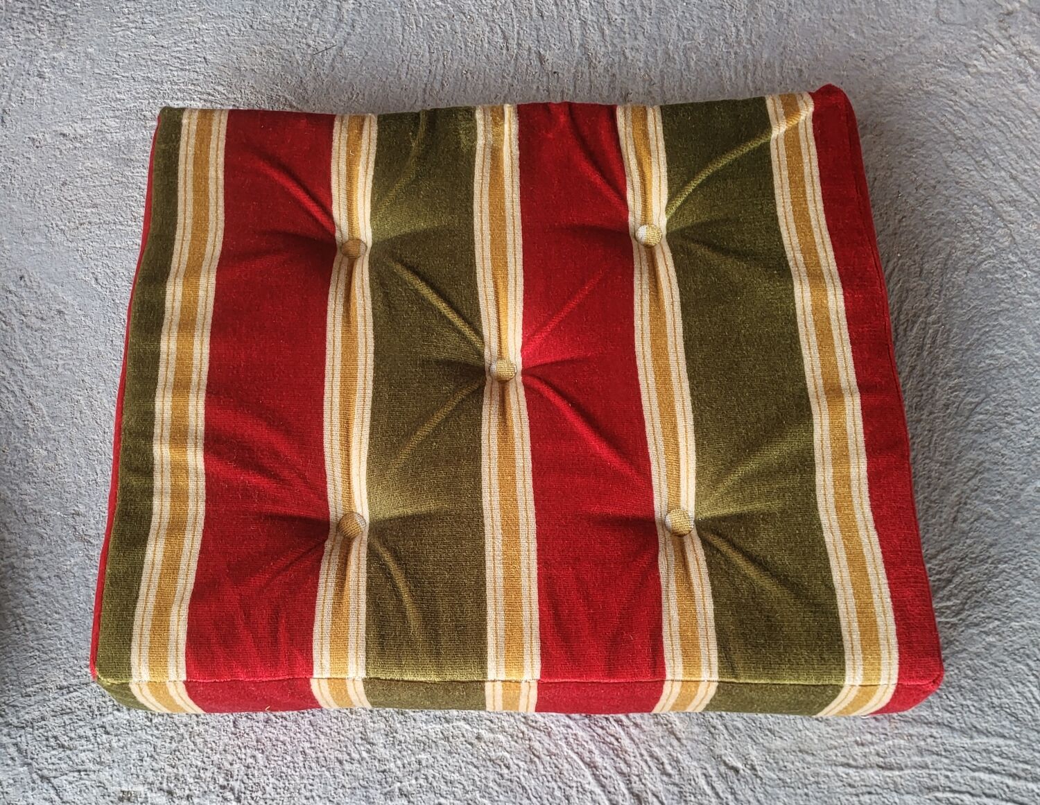 Ensemble banquette, 2 coussins et 2 rideaux Art Déco