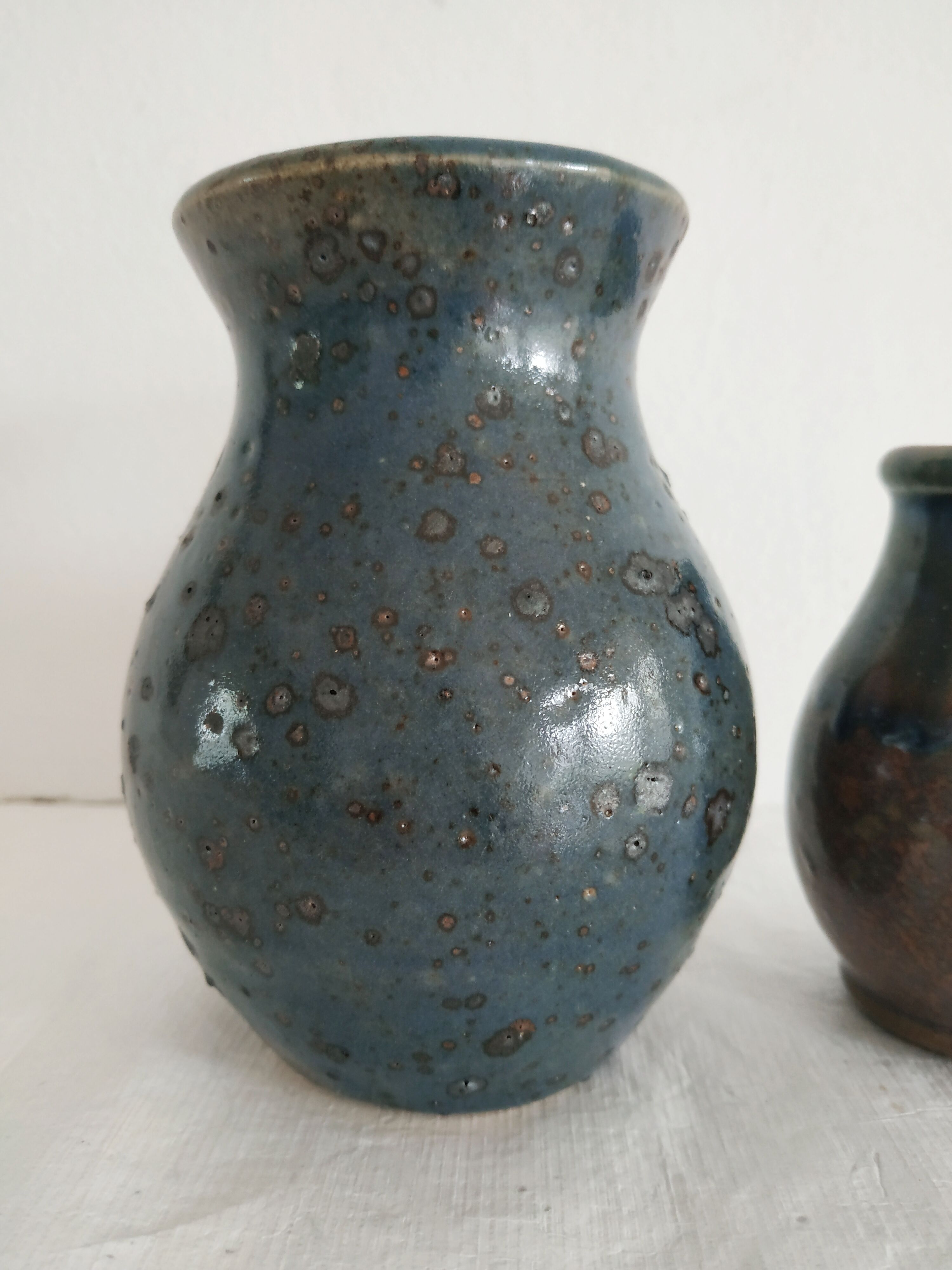 Set of two vintage terracotta vases
