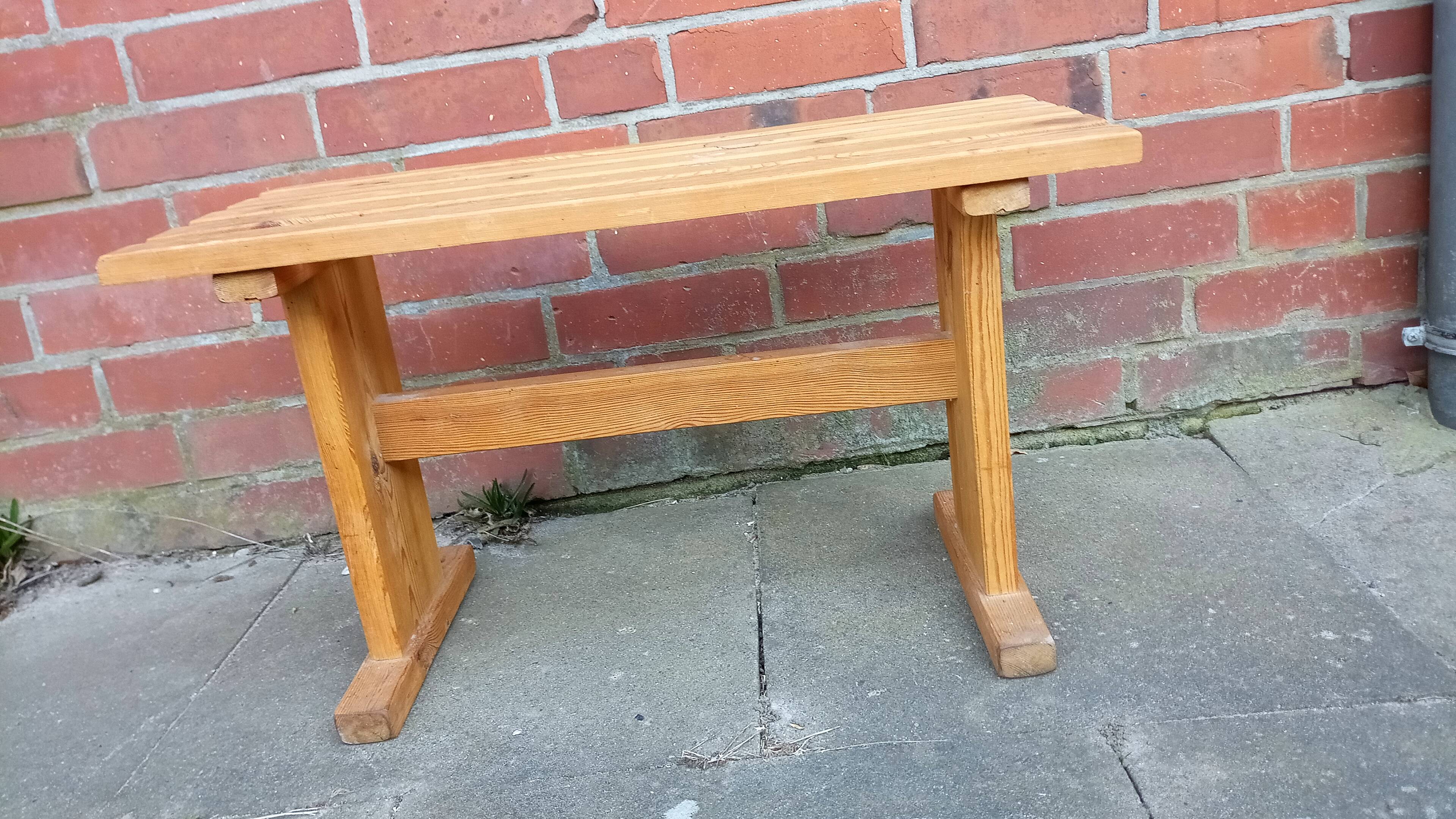 Small swedish bench in pine