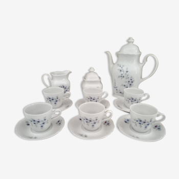 Service à café vintage 15 pièces en porcelaine blanche Bavariadécor petites fleurs bleues