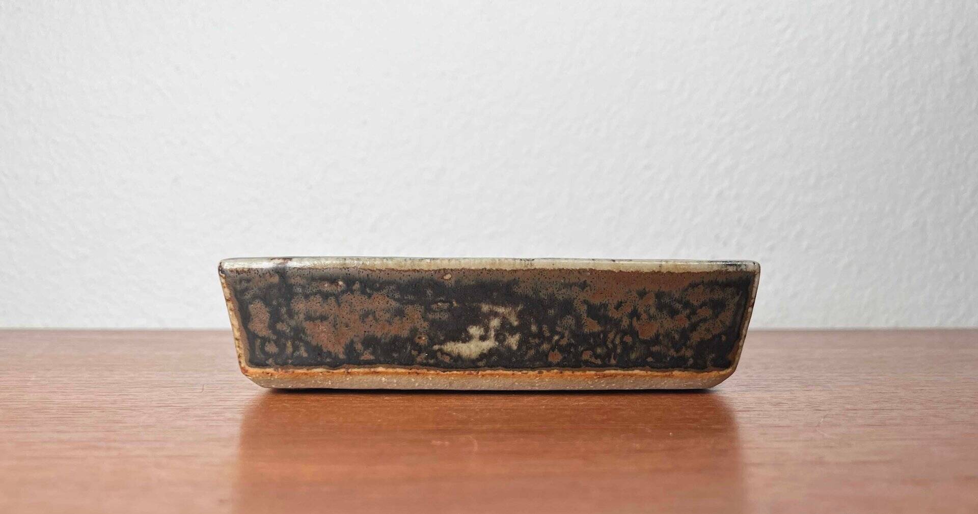 Danish modern brutalist ceramic bowl from the mid-century by Jorgen Mogensen for Royal Copenhagen, 1960s.