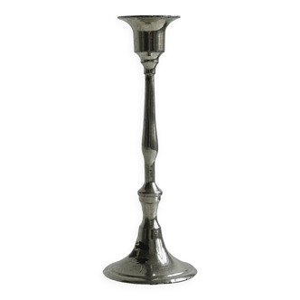 Silver metal candle holder.
