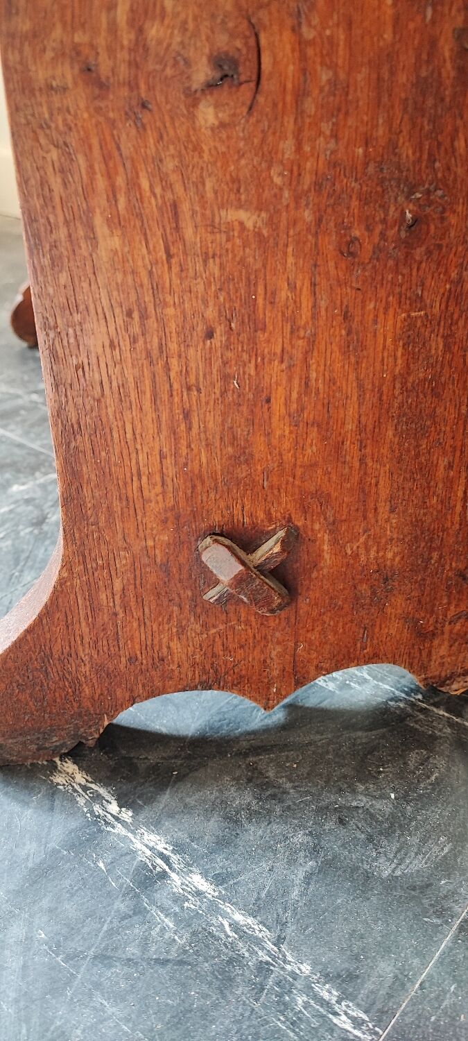 Side table in solid wood
