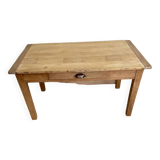 Table basse en bois brut