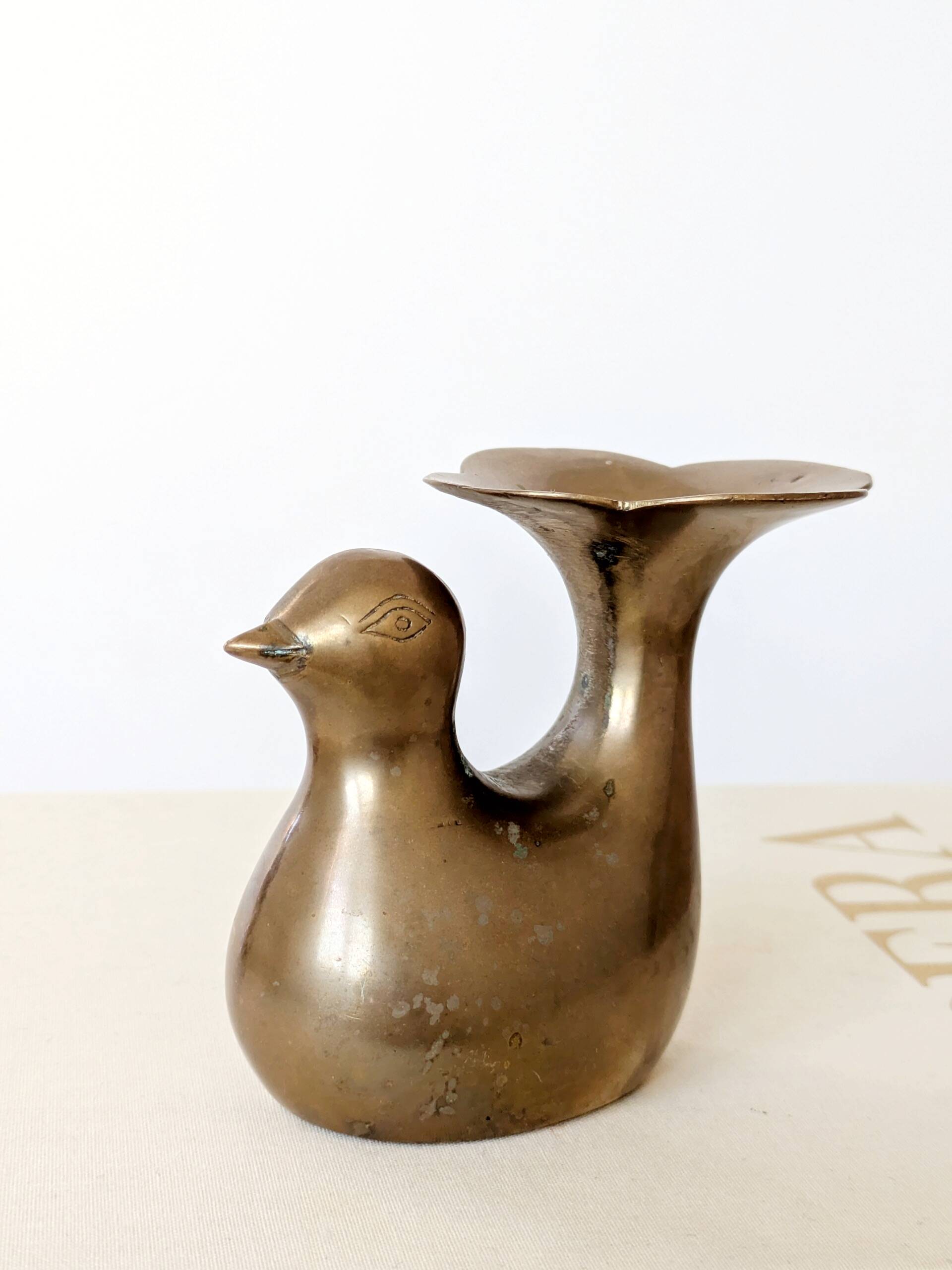 Candle holder or bird soliflore in brass, mid-century design from the 1960s.