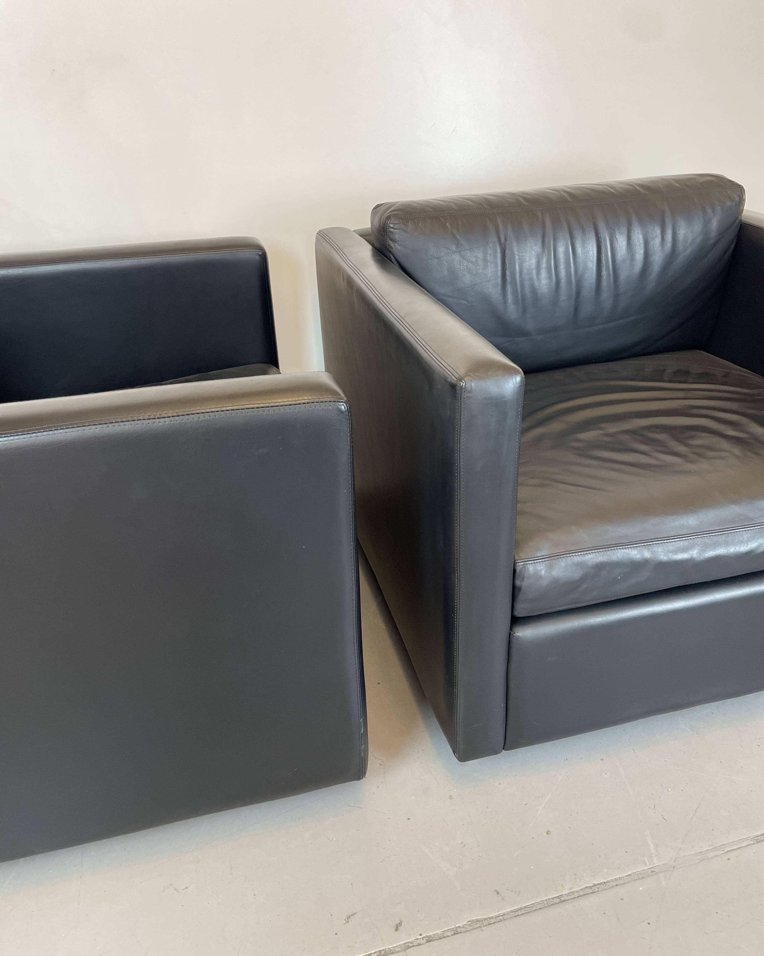 Pair of Black Leather Cube Club-Chairs by Charles Pfister for Knoll, 1980s