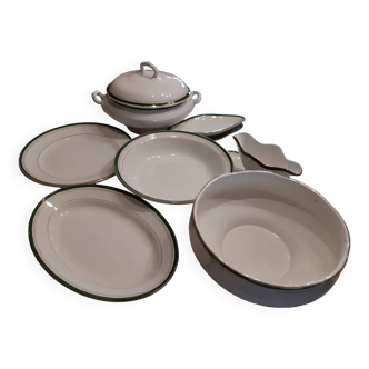 Moulin des loups & Hamage 44-piece tableware set
