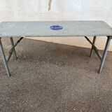 All-wood brasserie table