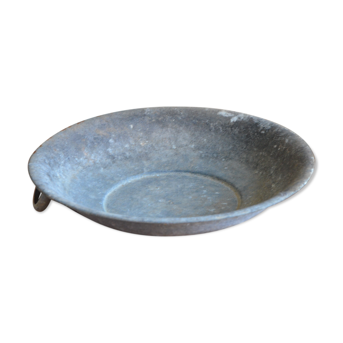 Zinc saucer
