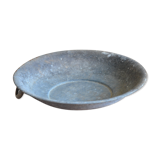 Zinc saucer