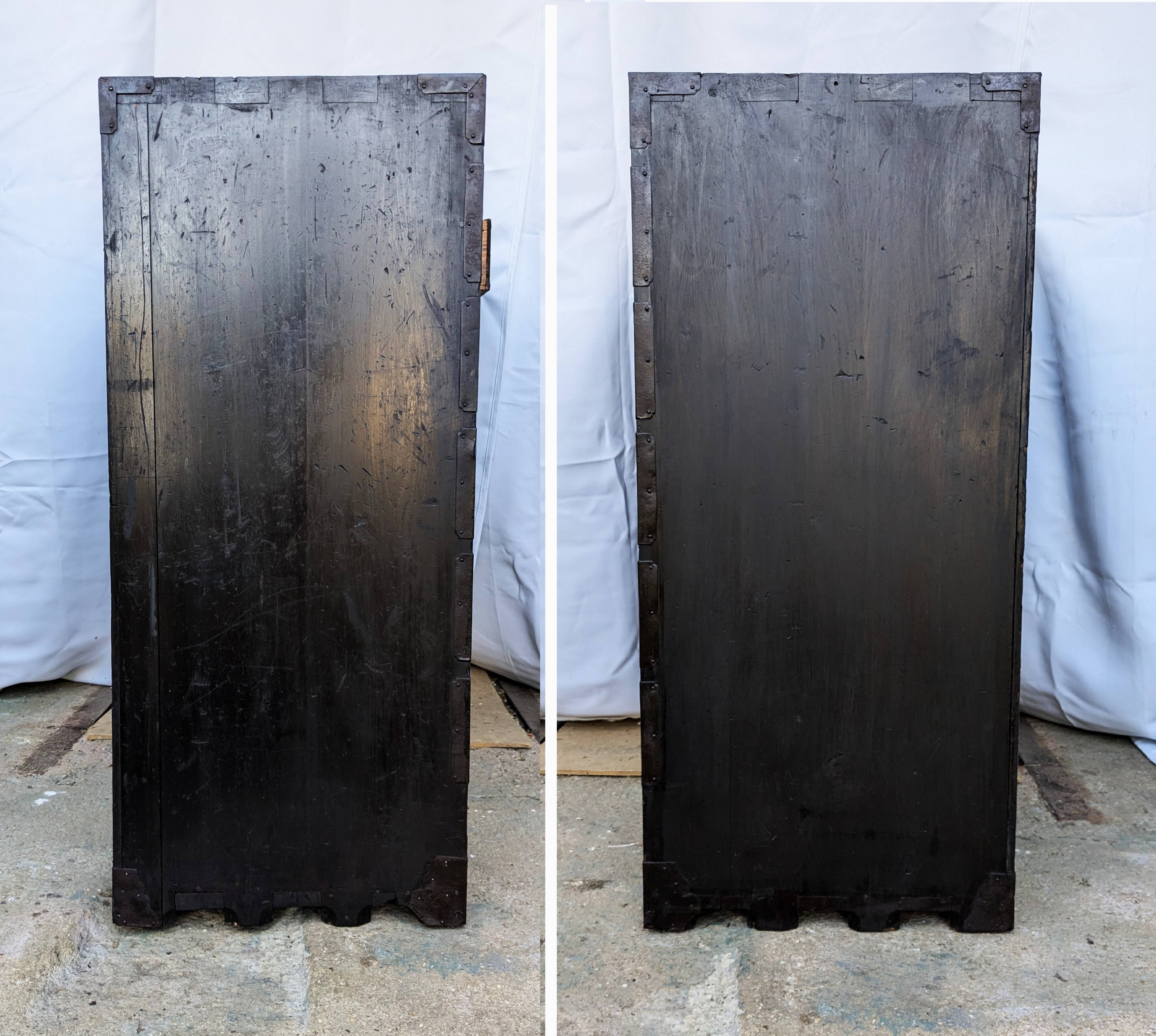 19th century Japanese trade furniture - tansu