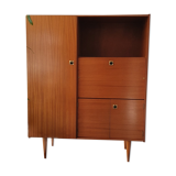 Combined wardrobe secretary