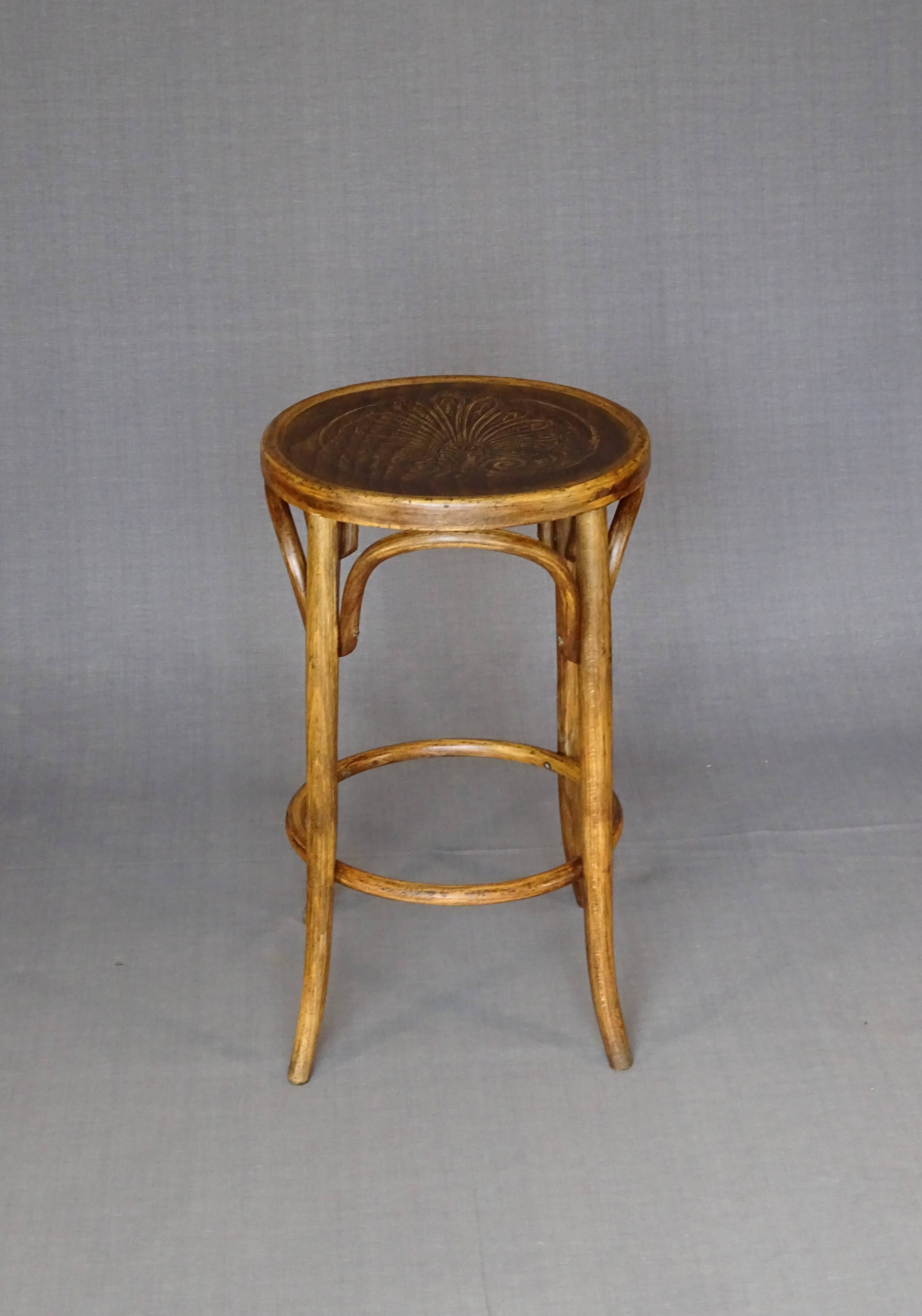 Bentwood bistro stool 38X 65 cm