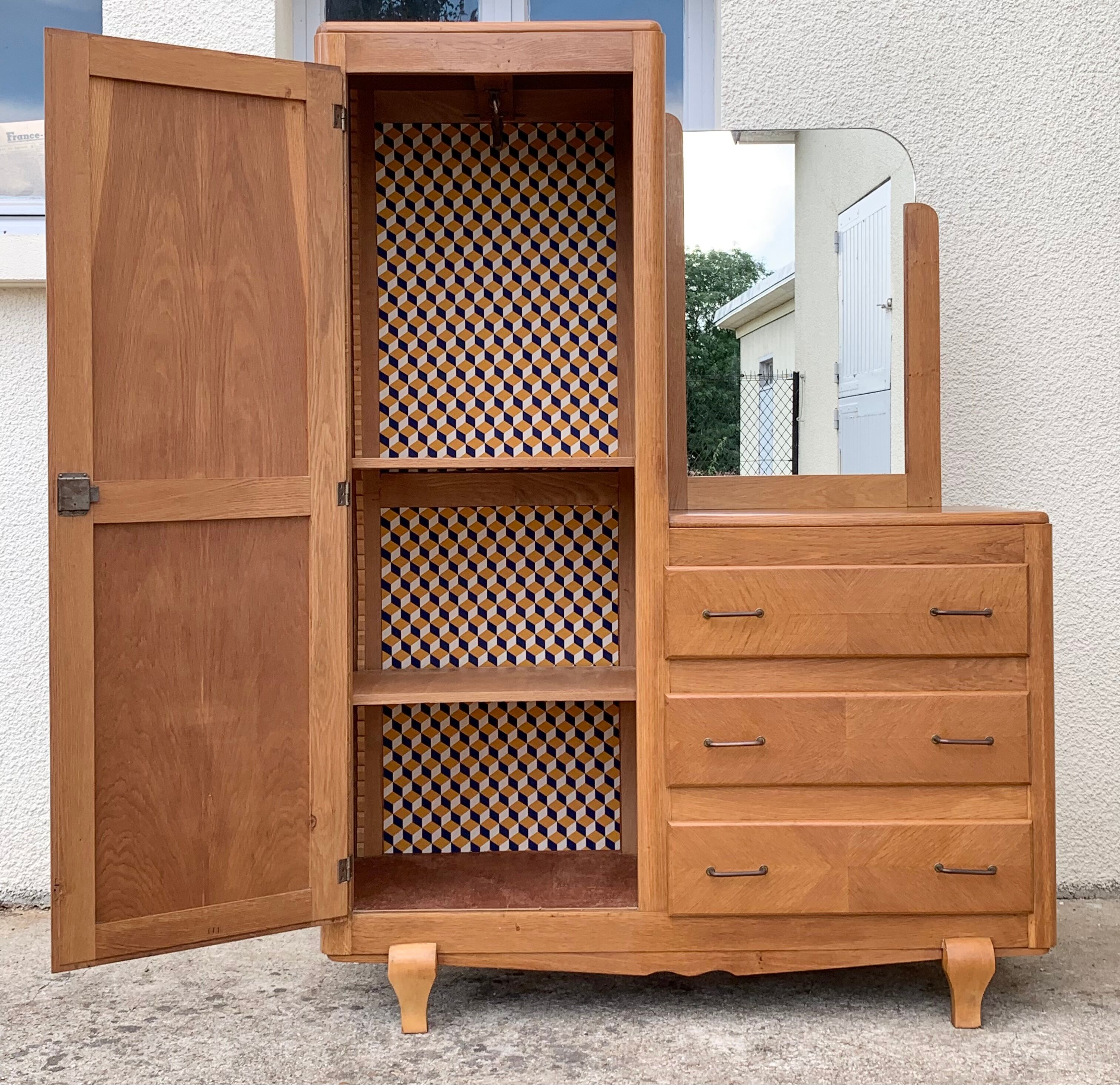 Asymmetrical vintage wardrobe 1950