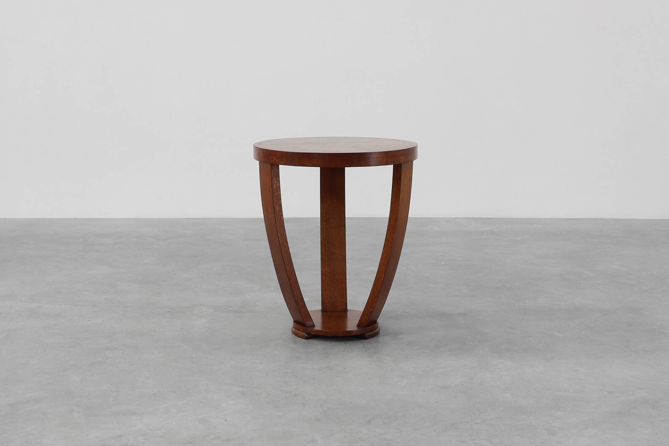 Art Deco side table in wood and chess style veneered top, France ca. 1940