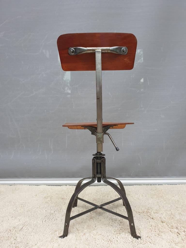 Chaise d'atelier Bienaise