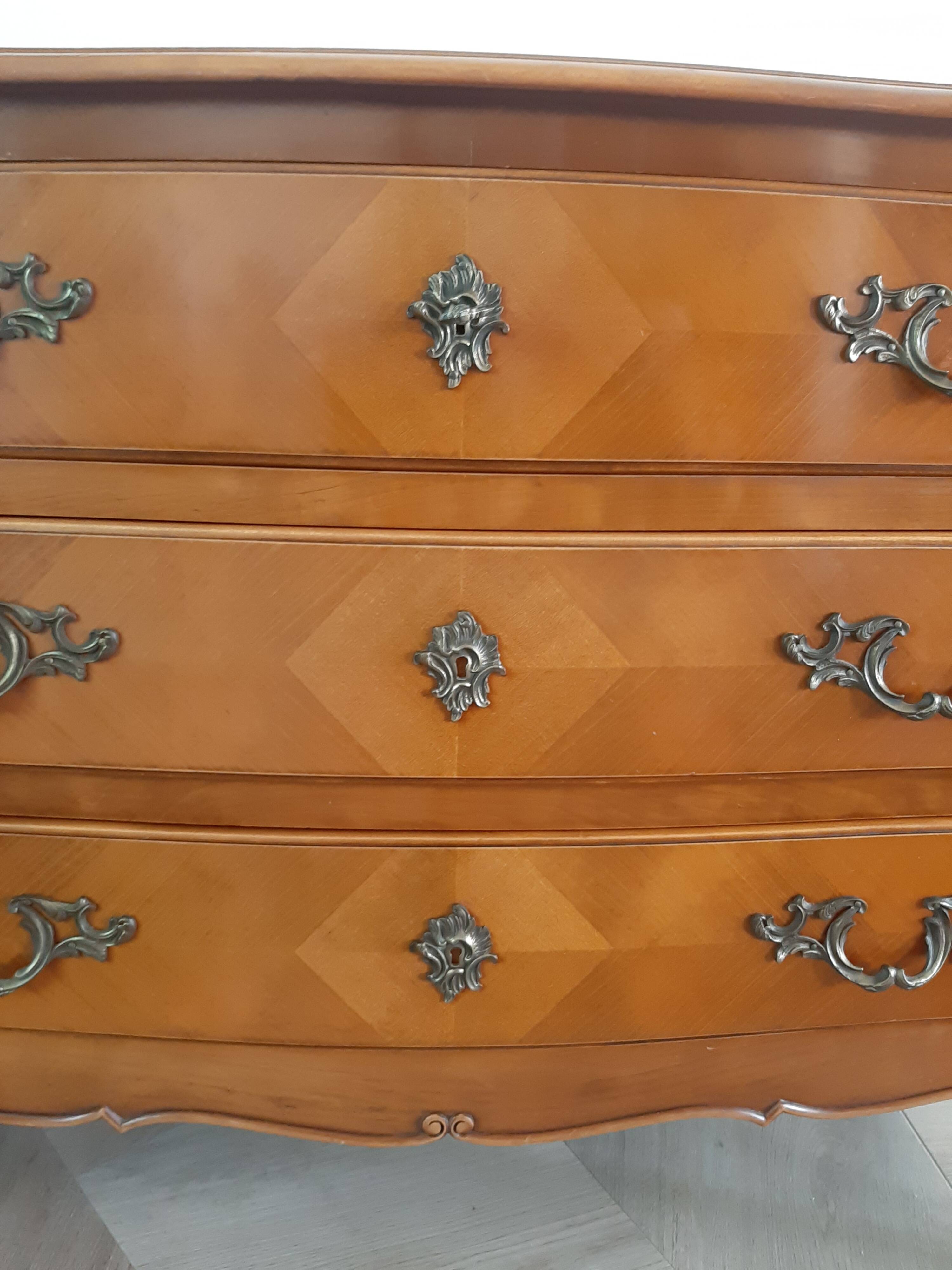 Commode 3 tiroirs style XVI avec 1 serrure